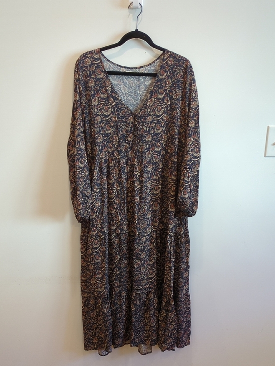 Faherty Dresses & Skirts - Faherty Navy Brown Floral V-Neck Maxi Dress Size Large Boho Cottage Beachy